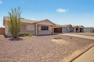 10049 W Bradshaw Dr, Arizona City, AZ 85123 - Photo 5