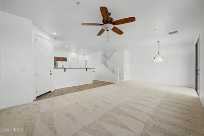 7523 S 30th Run, Phoenix, AZ 85042 - Photo 9