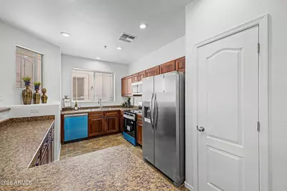 7523 S 30th Run, Phoenix, AZ 85042 - Photo 11