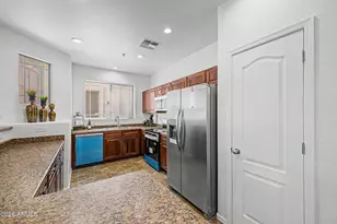 7523 S 30th Run, Phoenix, AZ 85042 - Photo 11