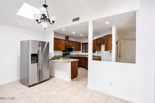11140 N 82nd Ln, Peoria, AZ 85345 - Photo 7