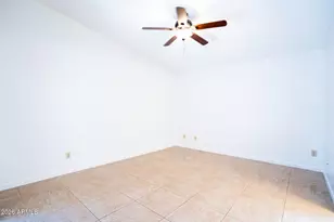 11140 N 82nd Ln, Peoria, AZ 85345 - Photo 17