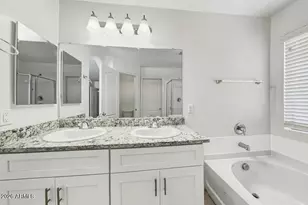 13127 W Port Royale Ln, Surprise, AZ 85379 - Photo 5