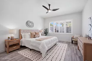 10401 E Helm Dr, Scottsdale, AZ 85255 - Photo 15