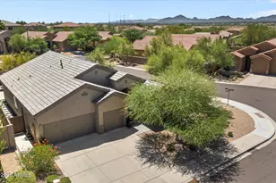 10401 E Helm Dr, Scottsdale, AZ 85255 - Photo 29