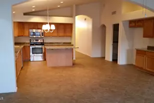 15325 W Honeysuckle Ln, Surprise, AZ 85374 - Photo 7