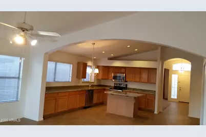 15325 W Honeysuckle Lane, Surprise, AZ 85374 - Photo 5
