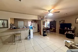 945 W Corona Ave, Phoenix, AZ 85041 - Photo 53