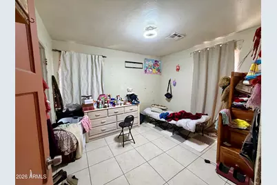 945 W Corona Avenue, Phoenix, AZ 85041 - Photo 55