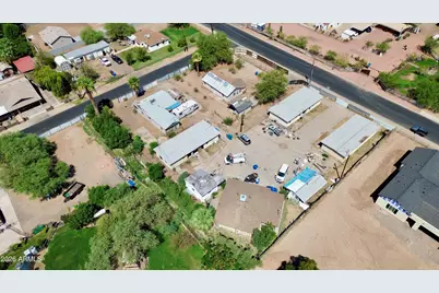 945 W Corona Avenue, Phoenix, AZ 85041 - Photo 5