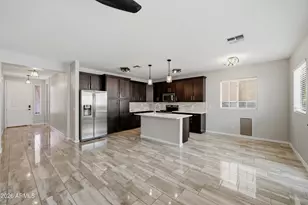 7505 S 27th Way, Phoenix, AZ 85042 - Photo 9