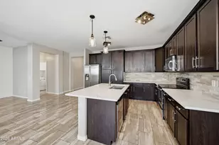 7505 S 27th Way, Phoenix, AZ 85042 - Photo 11