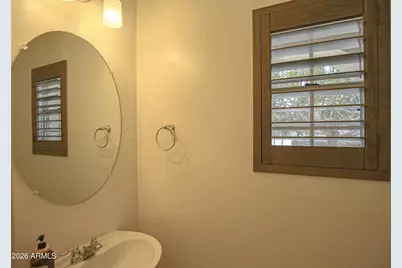 820 E Constance Way, Phoenix, AZ 85042 - Photo 17
