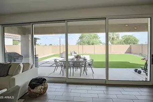 820 E Constance Wy, Phoenix, AZ 85042 - Photo 21