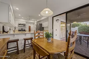 10099 E San Salvador Dr, Scottsdale, AZ 85258 - Photo 17