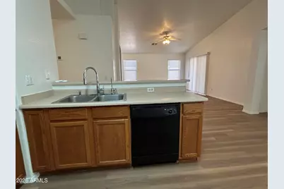 11426 W Virginia Avenue, Avondale, AZ 85392 - Photo 9