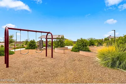 17416 W Saguaro Vista Drive, Surprise, AZ 85387 - Photo 11