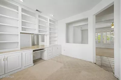 15573 W Las Verdes Way, Surprise, AZ 85374 - Photo 9