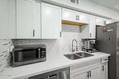 2625 E Indian School Road #244, Phoenix, AZ 85016 - Photo 7