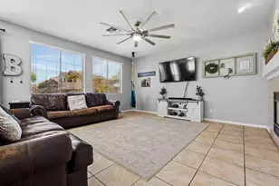 14427 N 135th Dr, Surprise, AZ 85379 - Photo 17