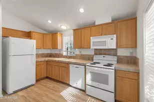 2401 W Southern Ave, Tempe, AZ 85282 - Photo 11