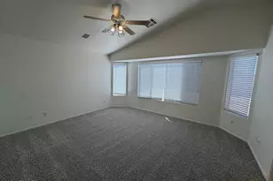3816 S 74th Dr, Phoenix, AZ 85043 - Photo 7