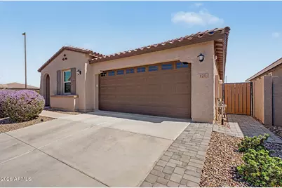 121 E Virgo Place, Chandler, AZ 85249 - Photo 1