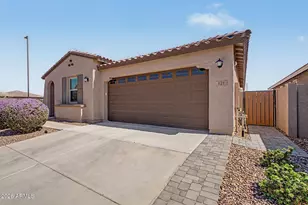 121 E Virgo Pl, Chandler, AZ 85249 - Photo 1