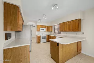 15643 N 50th St, Scottsdale, AZ 85254 - Photo 11