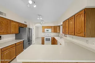 15643 N 50th St, Scottsdale, AZ 85254 - Photo 9