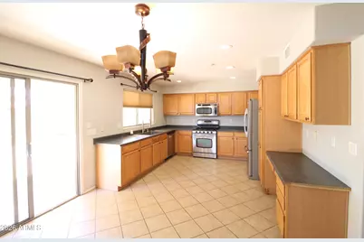 17059 W Northampton Road, Surprise, AZ 85374 - Photo 5