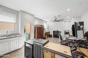 12353 W Glenn Dr, Glendale, AZ 85307 - Photo 35