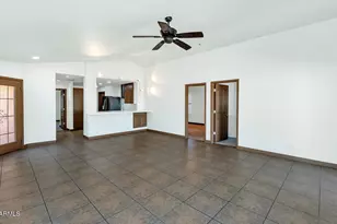 16286 N 138th Ln, Surprise, AZ 85374 - Photo 9