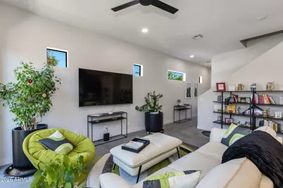 377 E Windsor Avenue #1, Phoenix, AZ 85004 - Photo 7