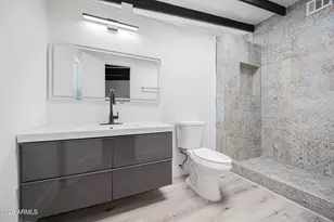 1346 E Almeria Rd, Phoenix, AZ 85006 - Photo 15