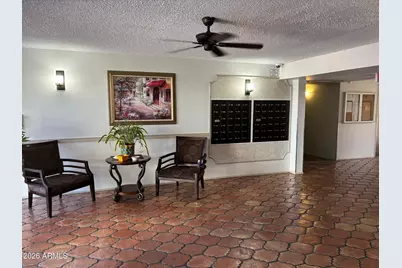 3033 E Devonshire Avenue #2017, Phoenix, AZ 85016 - Photo 17
