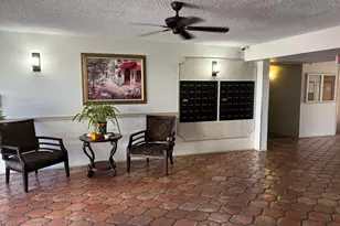 3033 E Devonshire Ave, Phoenix, AZ 85016 - Photo 17