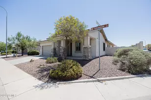 3681 E Yellowstone Pl, Chandler, AZ 85249 - Photo 3