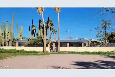 8712 E Main Street, Mesa, AZ 85207 - Photo 1