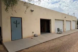 8712 E Main St, Mesa, AZ 85207 - Photo 31