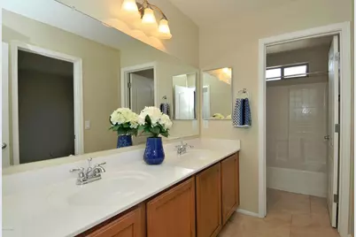 4351 E Selena Drive, Phoenix, AZ 85050 - Photo 33