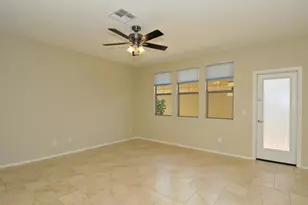 4351 E Selena Dr, Phoenix, AZ 85050 - Photo 19