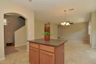 4351 E Selena Dr, Phoenix, AZ 85050 - Photo 17