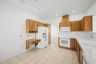 9506 E Jadecrest Dr, Sun Lakes, AZ 85248 - Photo 11