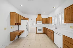 9506 E Jadecrest Dr, Sun Lakes, AZ 85248 - Photo 9