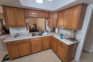 10340 W Hazelwood Ave, Phoenix, AZ 85037 - Photo 11