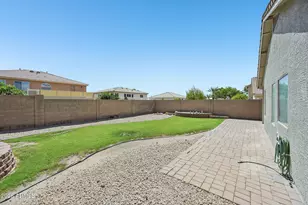 6443 W Prickly Pear Trail, Phoenix, AZ 85083 - Photo 13