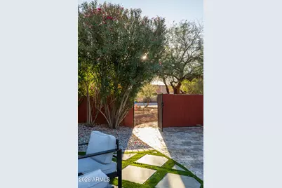 3912 E Shannon Street, Phoenix, AZ 85044 - Photo 31