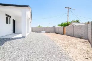 32112 N Palo Verde St, Wittmann, AZ 85361 - Photo 27