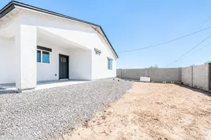 32112 N Palo Verde St, Wittmann, AZ 85361 - Photo 23